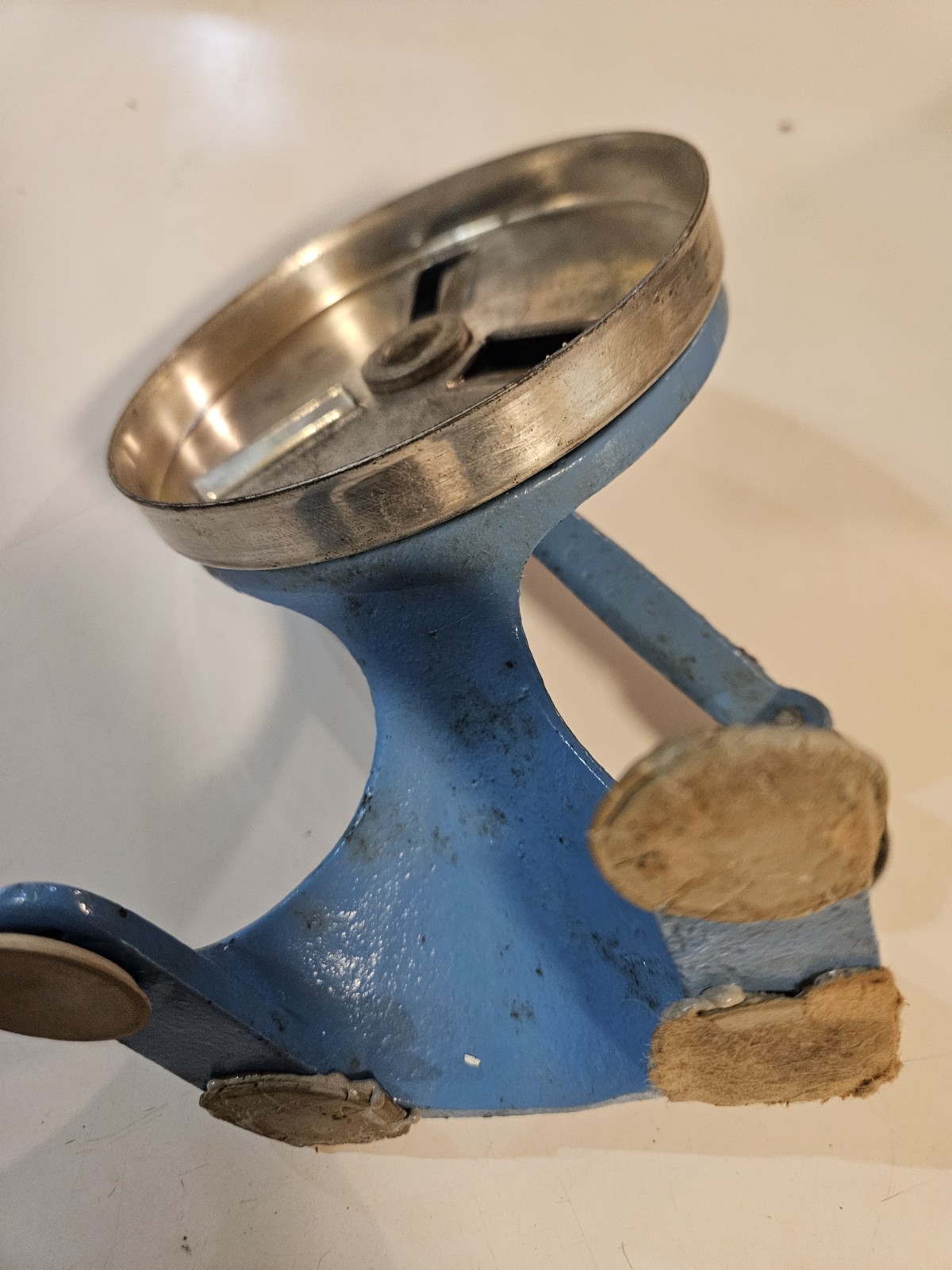 VTG Spong & Co. Bean Slicer No 102 Made in England Wooden Handle Blue Cast Iron