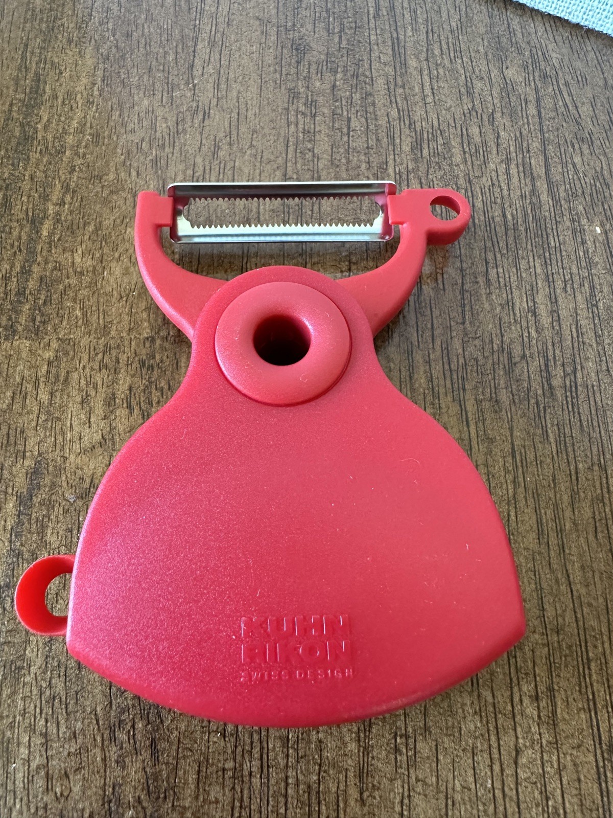 Kuhn Rikon 3-in-1 Peelers serrated, straight, or julienne, Kitchen Peeler
