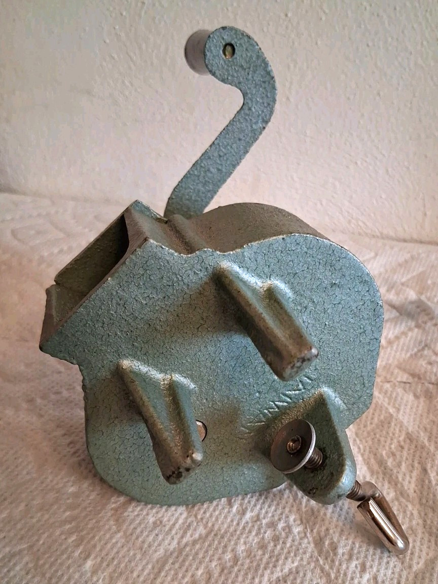 Vintage Norpro Deluxe Cast Iron Bean Frencher With Clamp in Original Box NP125