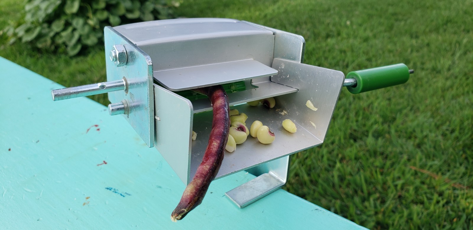 Pea Sheller Jr.