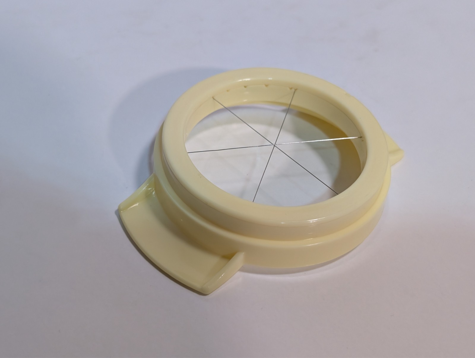 Case of 96 4-in-1 egg slicers, multi-function cutter halves wedges slices