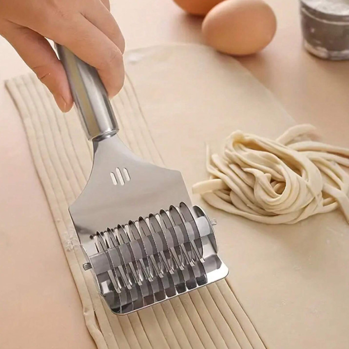 1 pc Stainless Steel Noodle Cutter Roller – Pasta Dough Slicer for Kitchen