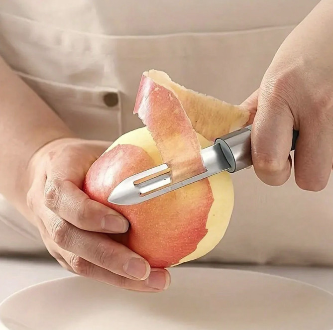 1PC Fruit & Potato Peeler – Sharp Blade, Non-Slip Handle, Durable – NEW