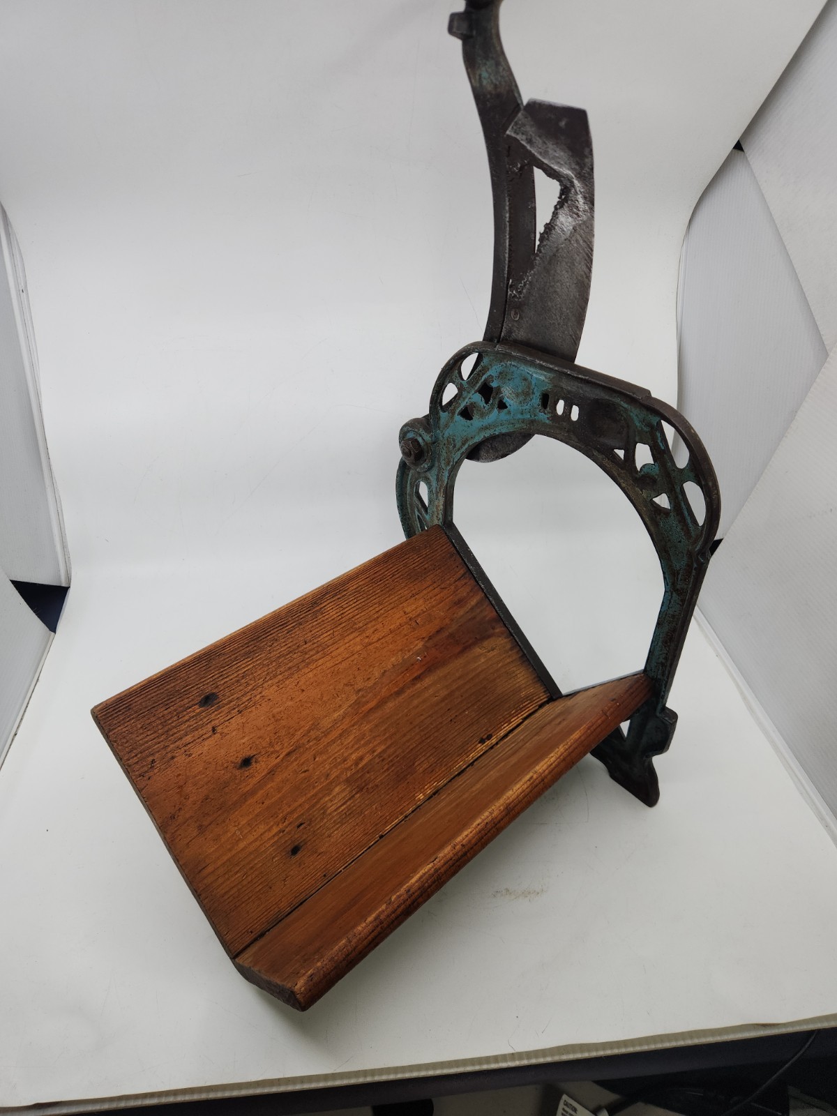 Antique No. 3 Cast Iron Manual Bread Slicer Primitive Farmhouse Kitchen Decor