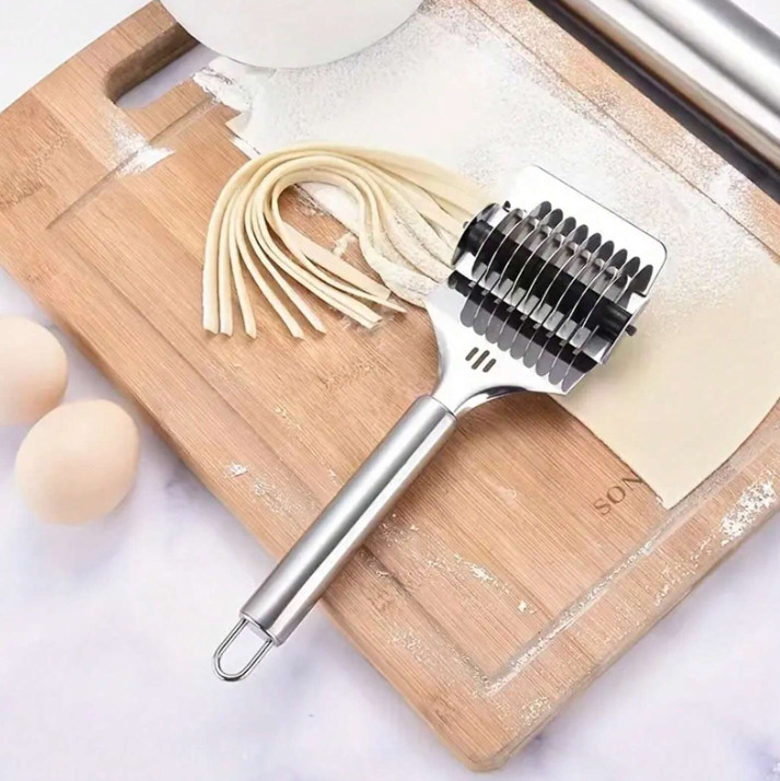 1 pc Stainless Steel Noodle Cutter Roller – Pasta Dough Slicer for Kitchen