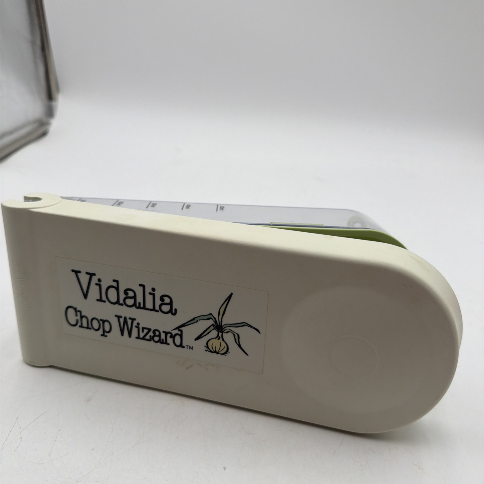 Vidalia Chop Wizard Vegetable Fruit Chopper Dicer 2 Cup Base Stainless Blades