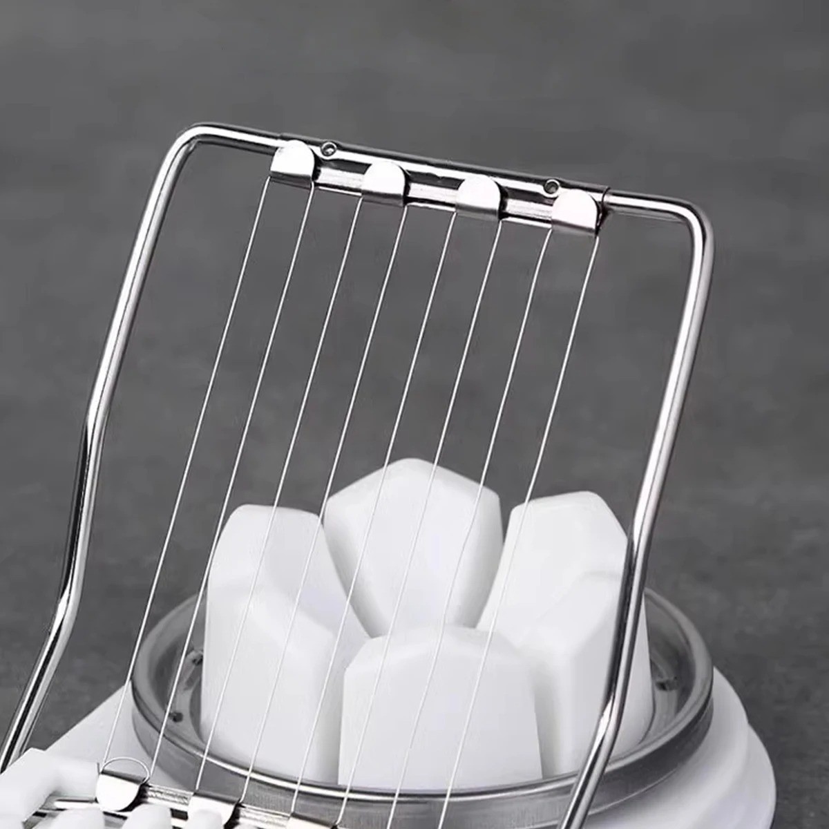 2-in-1 Stainless Steel Wire Egg Cutter Slicer with PP Base – Kitchen Accessory*