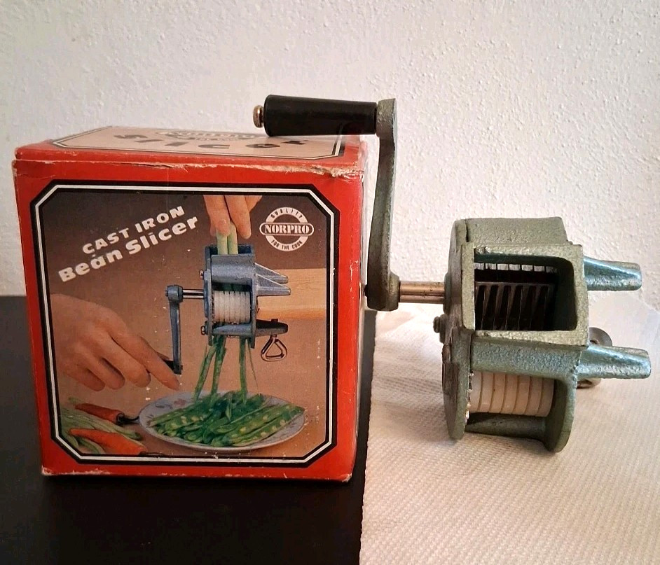 Vintage Norpro Deluxe Cast Iron Bean Frencher With Clamp in Original Box NP125