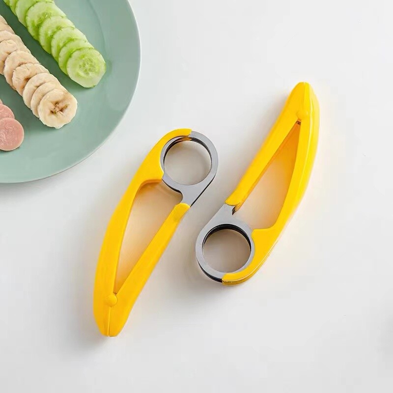 1/2Pcs Banana Slicer Fruit Knife Veggie Cucumber Cutter Kitchen Gadget Bar Tools