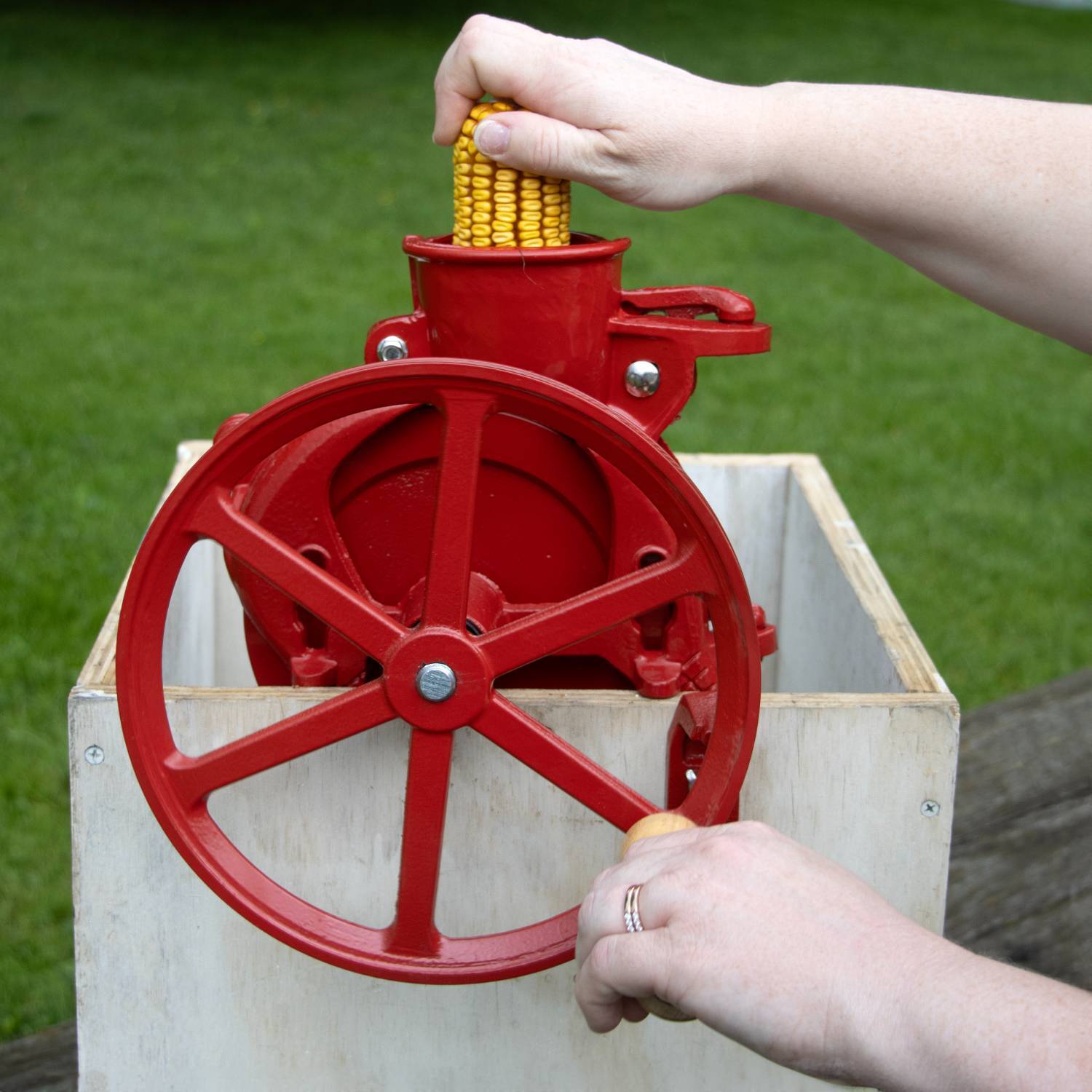 Lehman’s Corn Kernel Sheller, Clamp On Cast Iron Non Electric Walnut Huller, Red