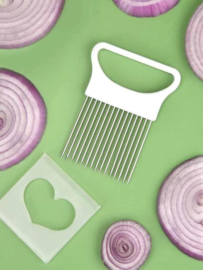 2X Stainless Steel Onion Holder – Veg & Meat Cutter with Prongs, Kitchen Gadget