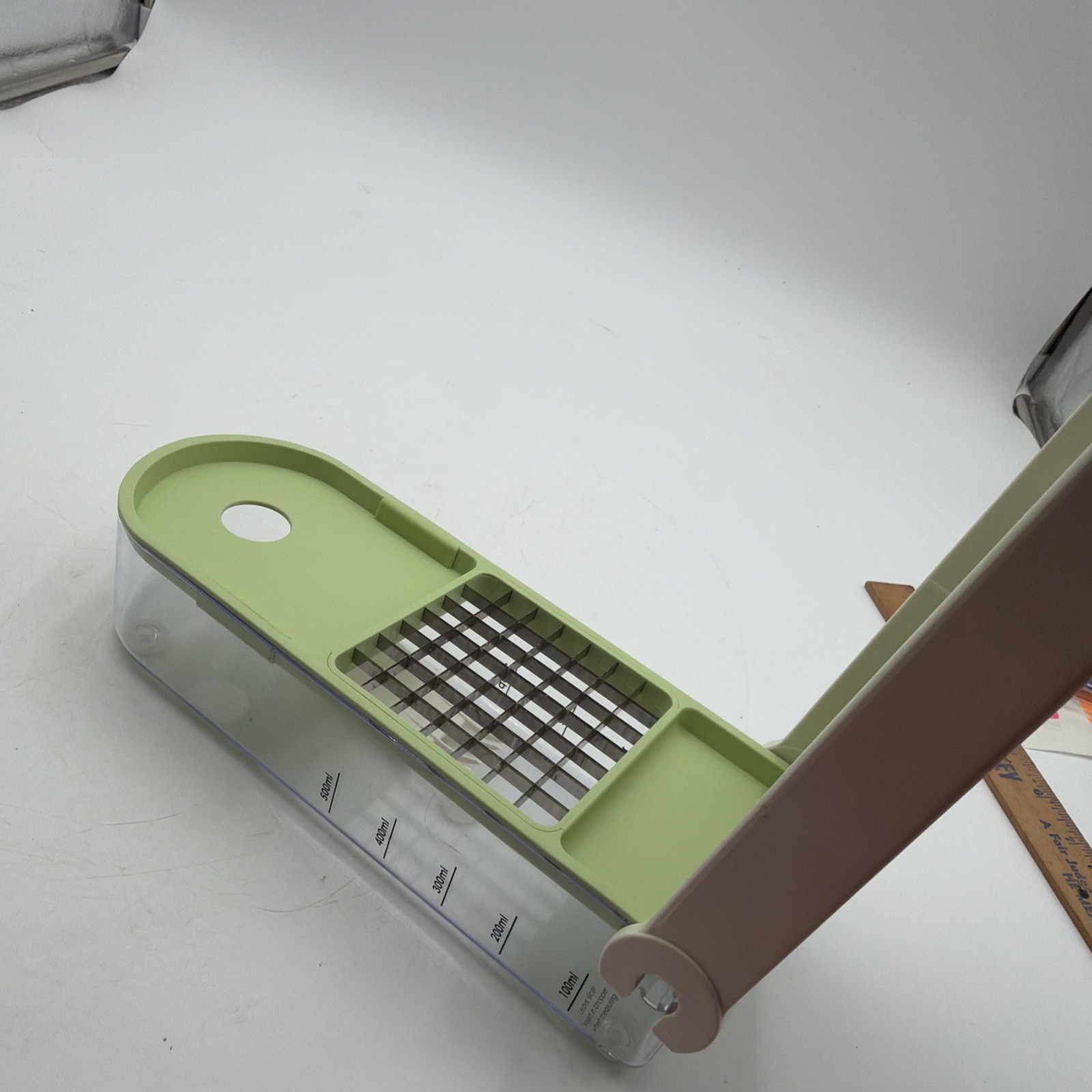 Vidalia Chop Wizard Vegetable Fruit Chopper Dicer 2 Cup Base Stainless Blades