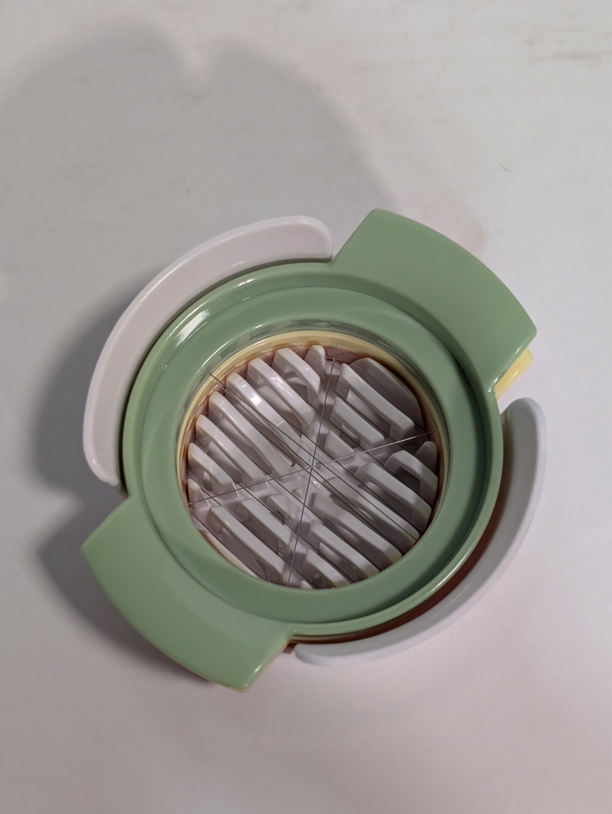 Case of 96 4-in-1 egg slicers, multi-function cutter halves wedges slices