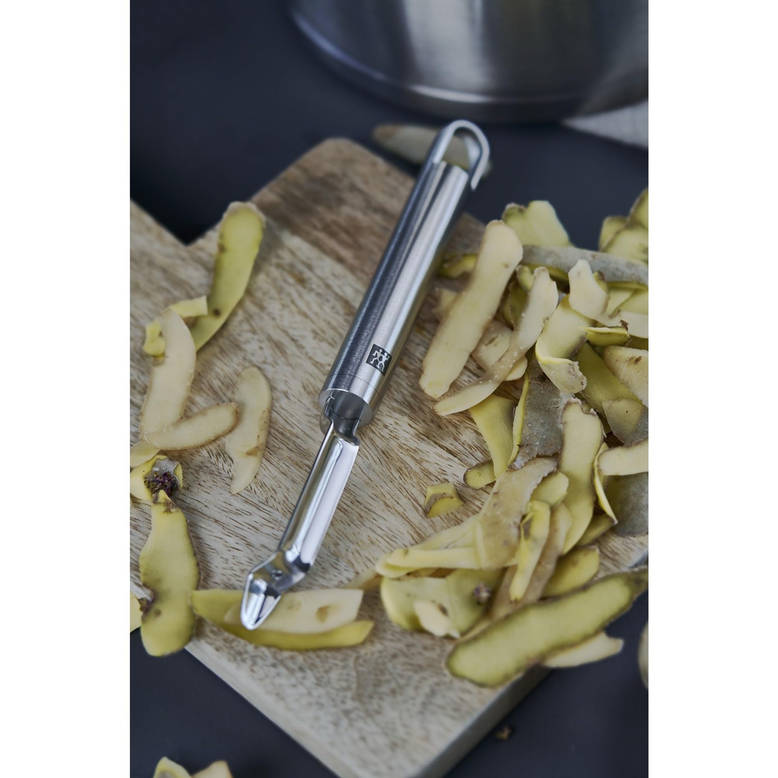 ZWILLING Pro Tools Swivel Peeler 1 unit, Stainless Steel