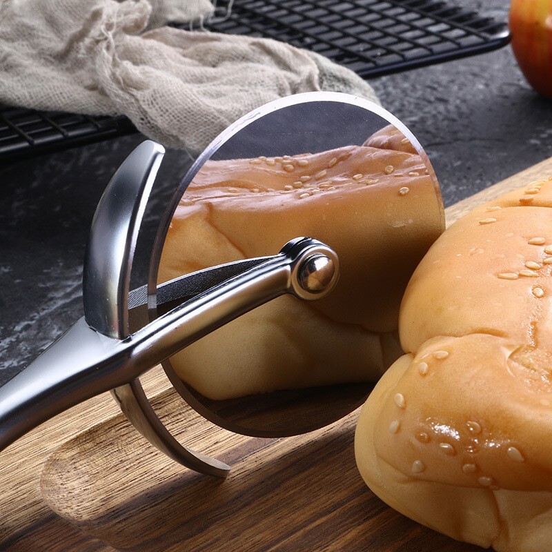 Stainless Steel Pizza Food Cutter Pizza Cutter Rocker 7.5 inch
