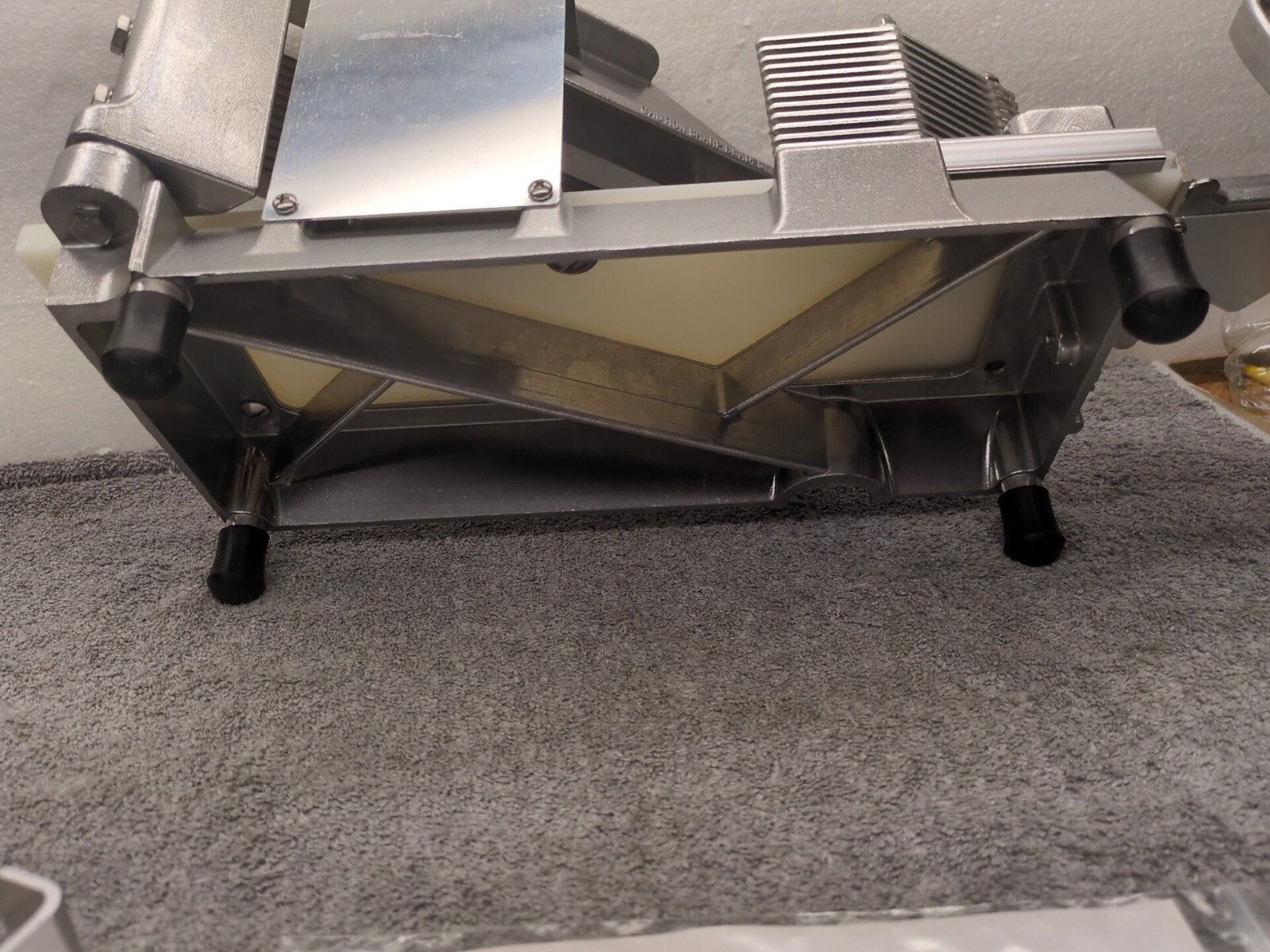 Global Solutions GS4100A Tomato Slicer 3/16″ Aluminum NFS Silver NEMCO GS4100